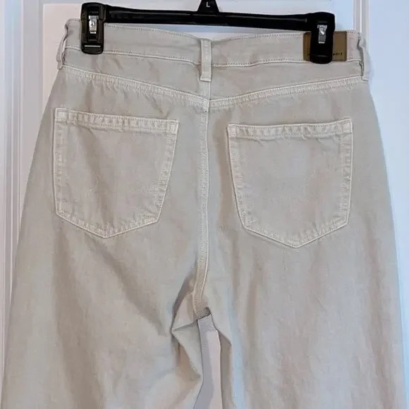 Classic Cream Women's Jeans - Picture 6 of 6